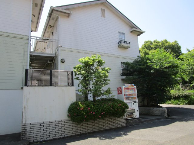 パークサイド六高台のエントランス
