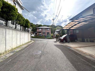【前面道路含む現地写真】 | 栗東市荒張