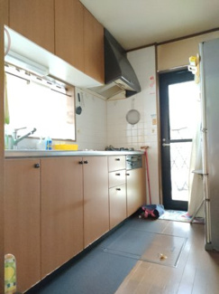 【キッチン】 | 東金市家之子　中古戸建 | 平成14年3月築4LDK駐車2台可能 システムキッチン ユニットバス 2階にお手洗い 閑静な立地
 