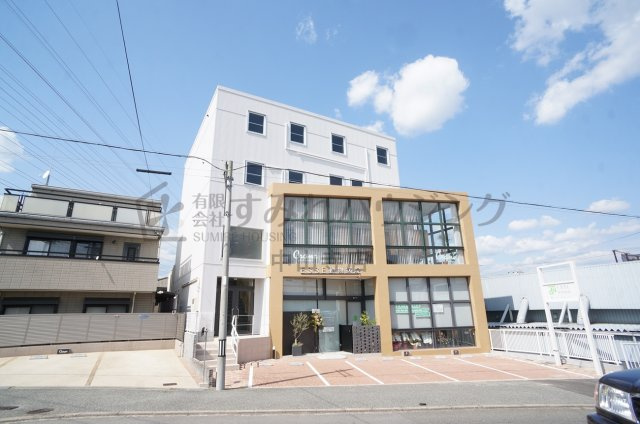 YOSHIMOTOビル