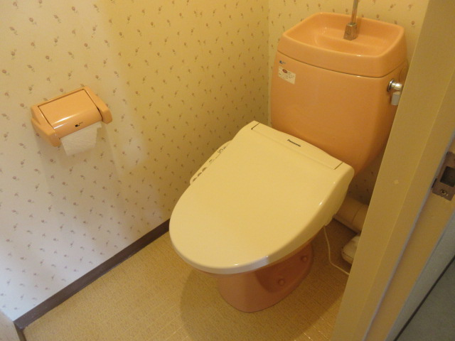 コーポラスSOKKENのトイレ