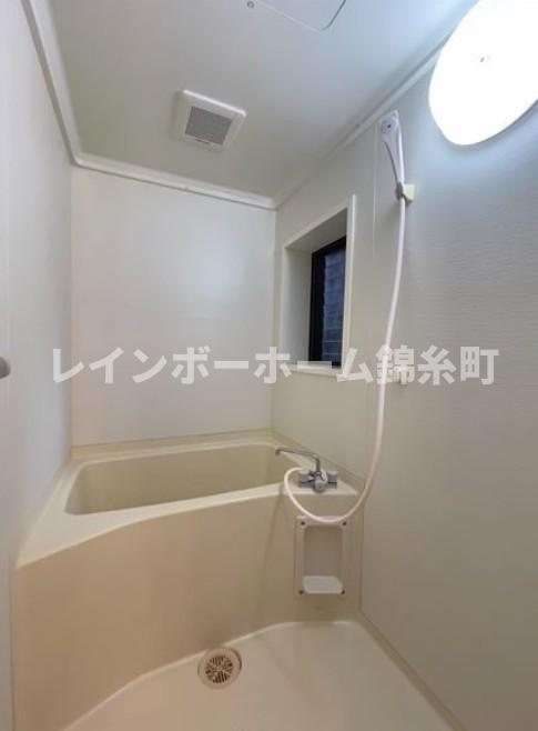 シャンブル江戸川Ⅷの浴室