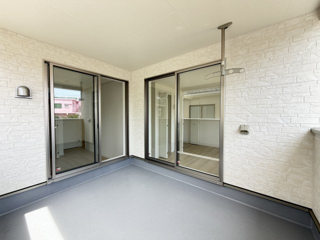 宜野湾市上原　第1（全4棟）ラスト6号棟のバルコニー|6号棟　広々ルーフバルコニー♪