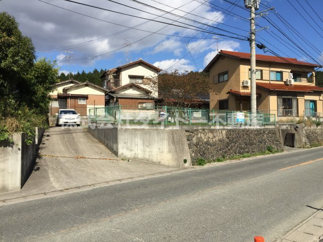嘉麻市岩崎1331-32の外観