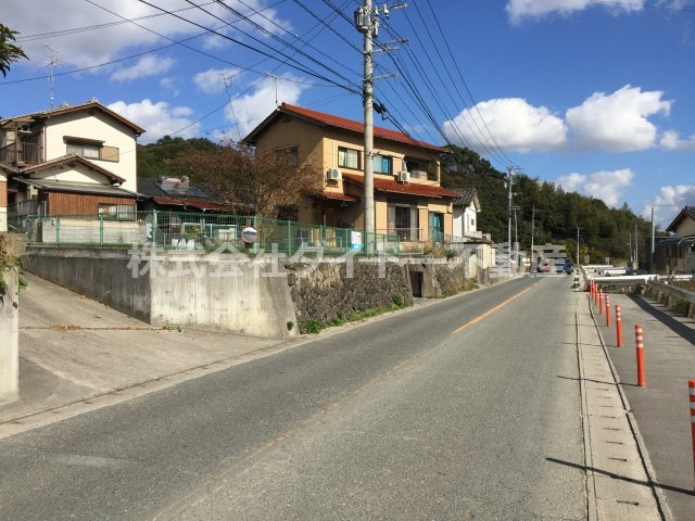 嘉麻市岩崎1331-32の周辺
