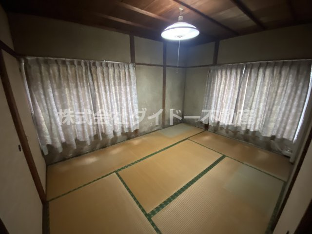 飯塚市天道530-4の和室