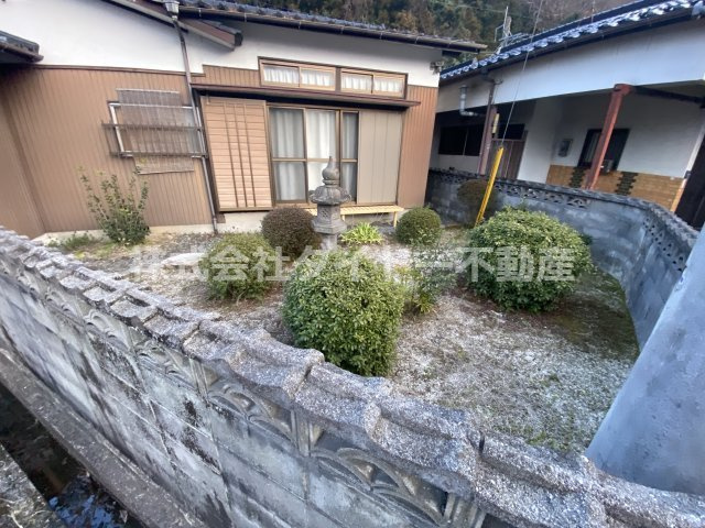 飯塚市天道530-4の庭
