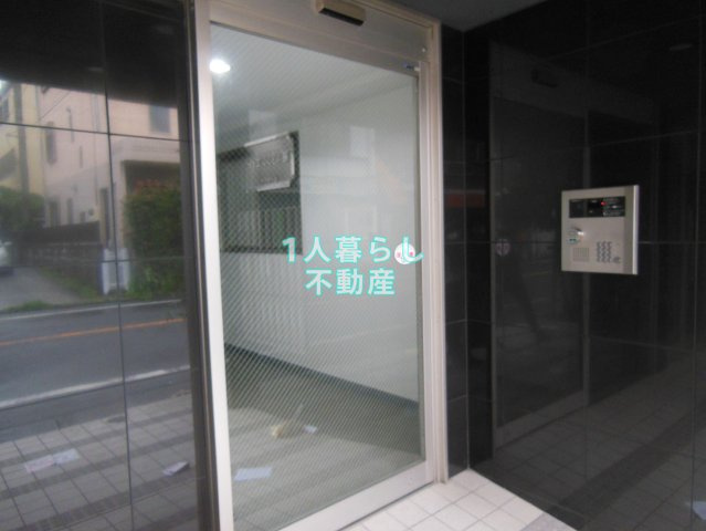 【エントランス】
