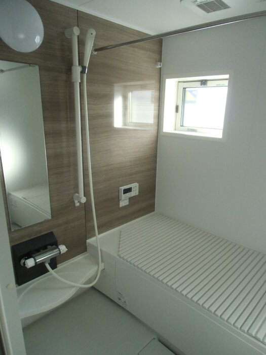 ルミナス北山の浴室