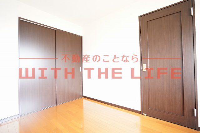 QM壱番館【キャッシュバック対象物件】の洋室|ゆったりした洋室です※現状優先