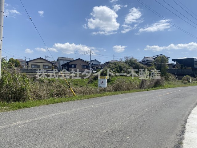 飯塚市鯰田1642-1の外観