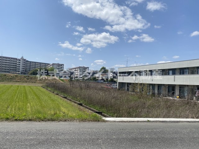 飯塚市鯰田1642-1の外観