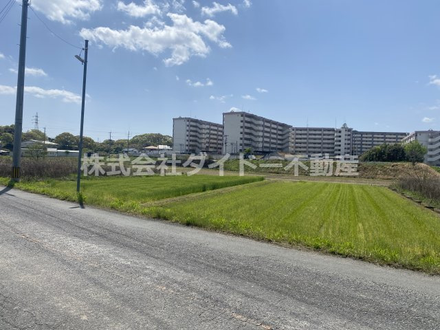 飯塚市鯰田1642-1の外観