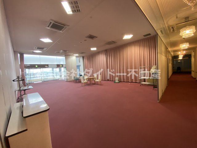 飯塚市若菜105の居間・リビング