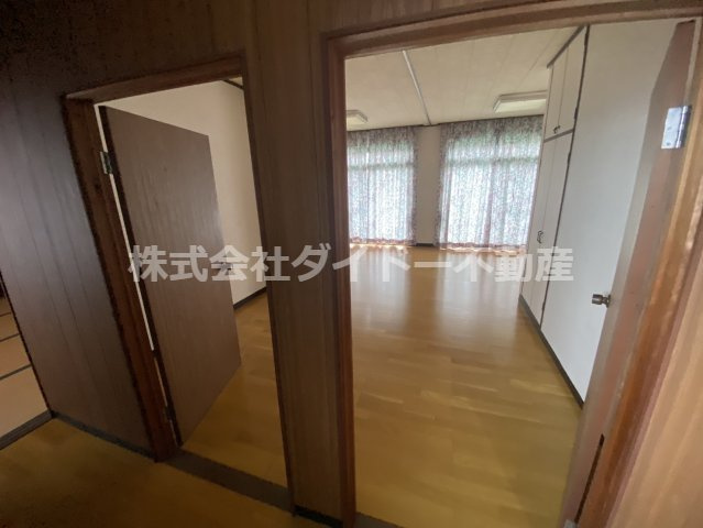 福岡県飯塚市菰田東 ２丁目412番5の内装