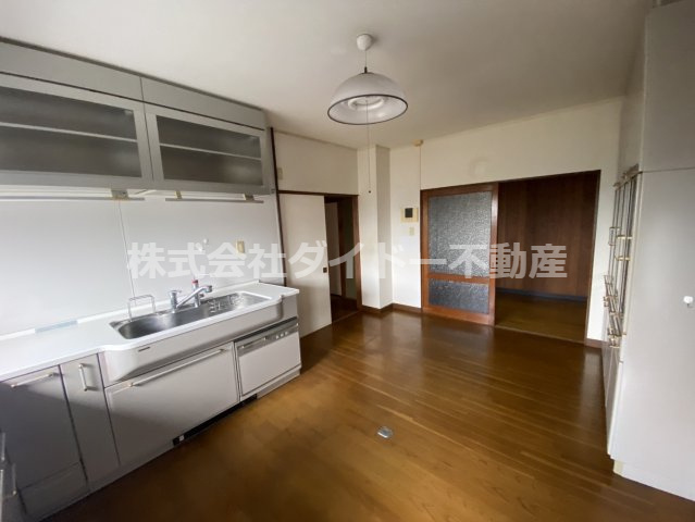 福岡県飯塚市菰田東 ２丁目412番5のキッチン