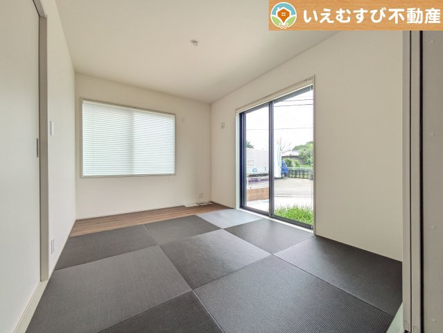 Livele Garden.S　大泉第14寄木戸の和室|すぐ横になれる和室は、みんながほっと一息つける空間
ちょっとした休憩や来客時、お子様のお世話にも大活躍しそうですね♪