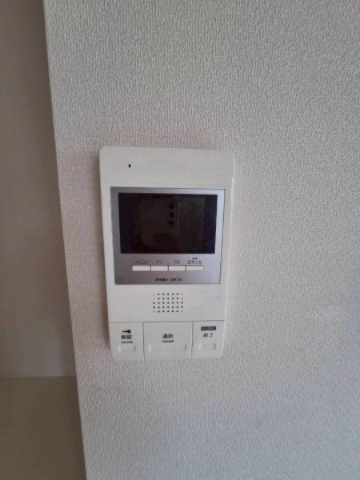 メゾングレースのセキュリティ|★モニター付きインターホン★