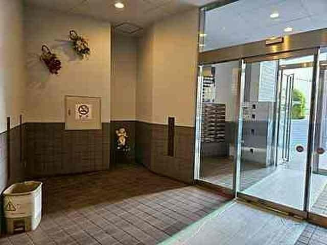マンション入り口（内）