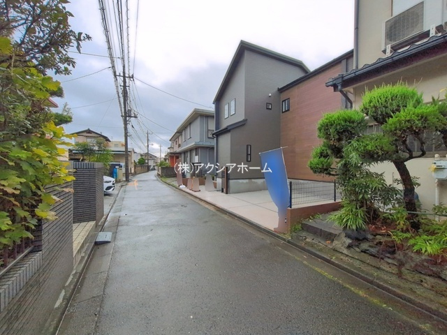 所沢市小手指南2丁目・全1棟　新築一戸建の前面道路含む現地写真|現地写真（2026年8月18日撮影）