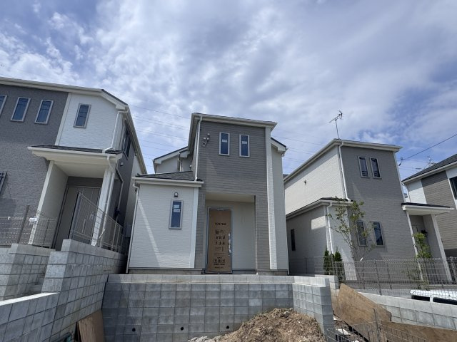 松戸市小金原5丁目新築戸建【貝の花小学校:8分】