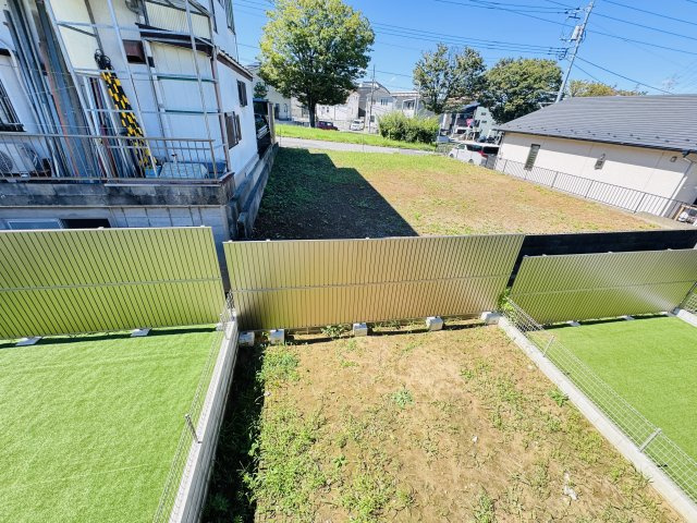 松戸市小金原5丁目新築戸建【貝の花小学校:8分】の展望|バルコニーより南側眺望・南側庭スペースにつき日当たり良好♪