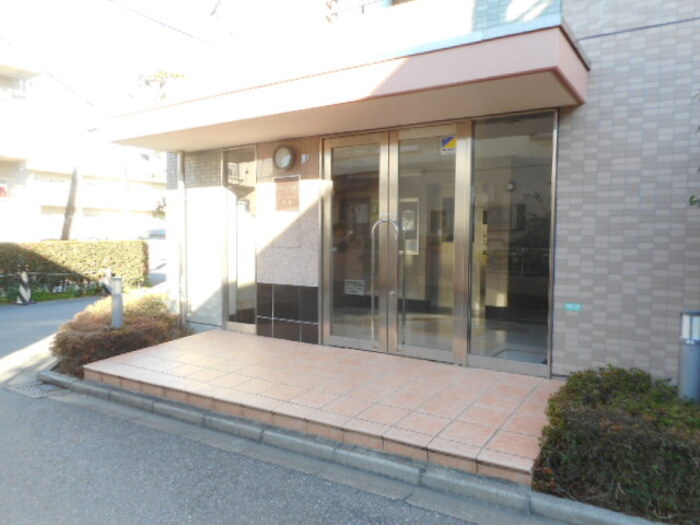グレースコート法典のエントランス