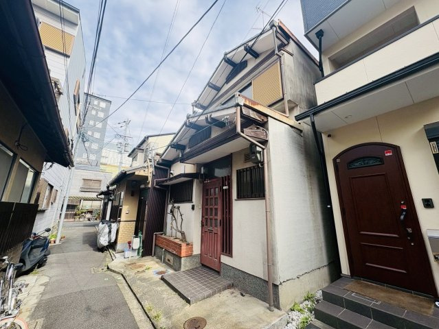 西九条池ノ内町