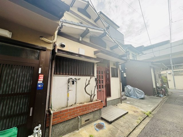 西九条池ノ内町