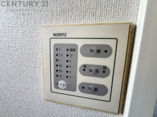 浴室乾燥機。