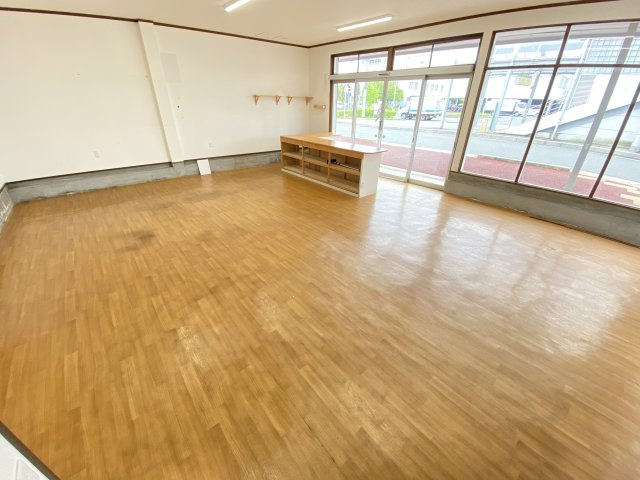 せいかリース店舗