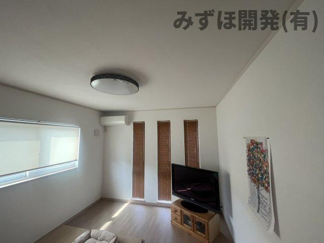 上山市みはらしの丘10-6の寝室