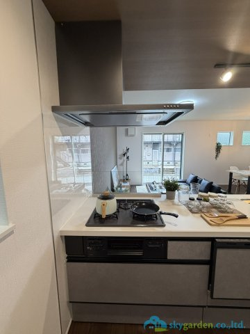 伊勢原市上粕屋第2期　新築戸建　全2棟1号棟のキッチン
