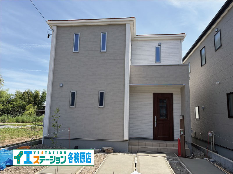 各務原市那加前野町1丁目　2号棟