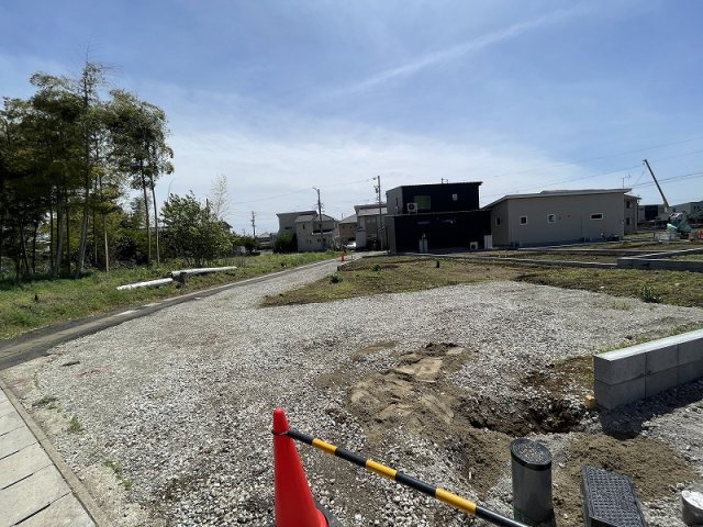 各務原市那加前野町1丁目　5号棟の外観