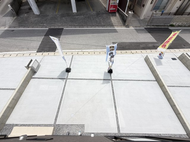 宜野湾市上原　第1（全4棟）5号棟の駐車場|5号棟　並列駐車2台完備♪