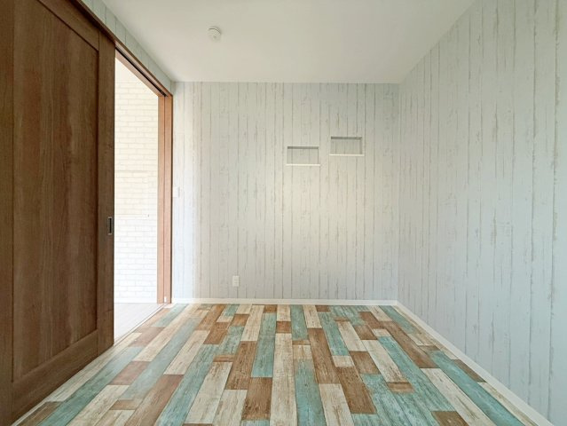 堺市中区毛穴町　中古戸建の洋室