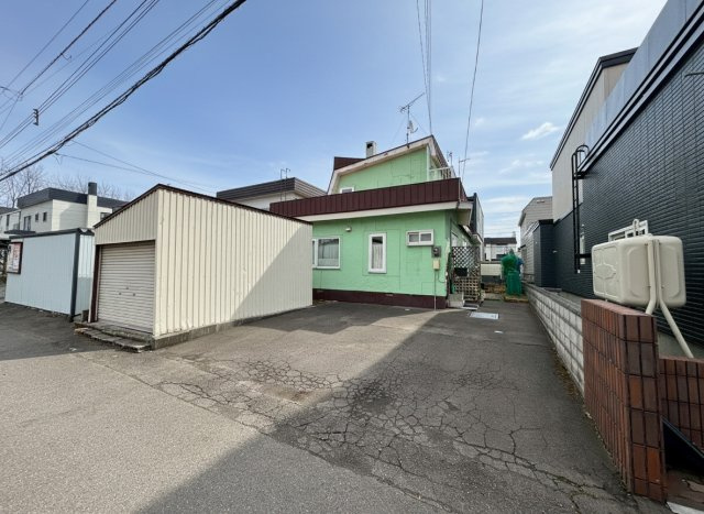 新琴似12条15丁目土地の外観|バス停が近く、地下鉄「麻生」駅とＪＲ「新琴似」駅どちらへもアクセスできる立地です☆