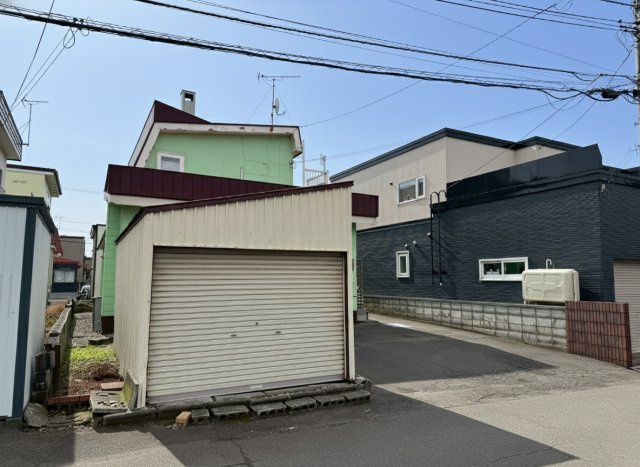 新琴似12条15丁目土地の外観|前面道路との高低差の無いフラットな土地で出入りがしやすい！
