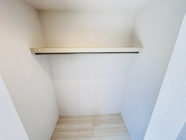 松戸市栄町１丁目新築戸建【北部小学校:7分】の収納|7.5帖寝室・ウォークインクローゼット
