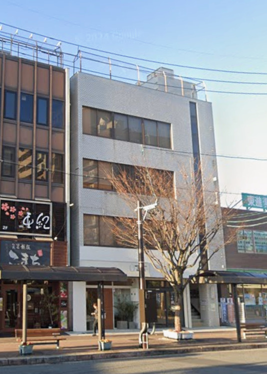 大府駅前貸店舗の外観