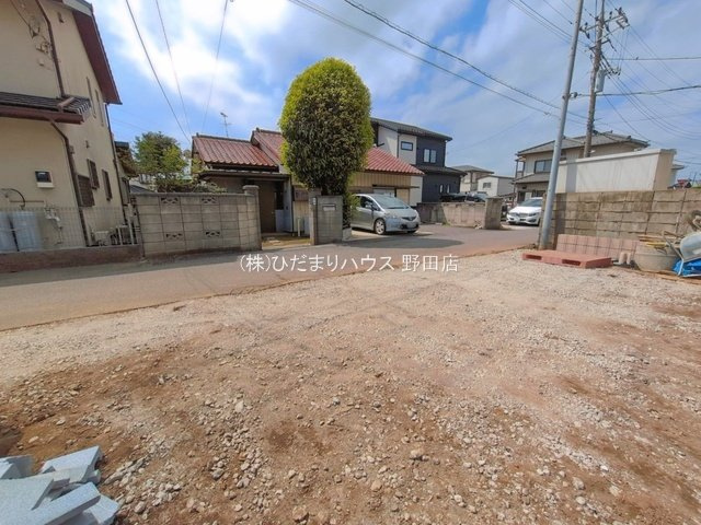 野田市山崎第6　新築戸建　1号棟の駐車場|3台分の駐車スペース（車種により異なる場合がございます。）