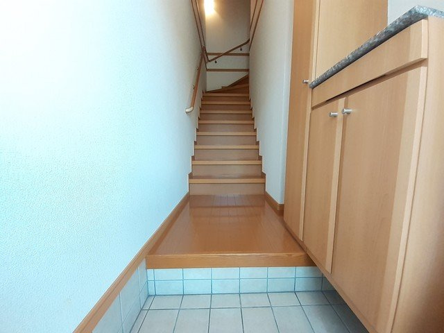 グランツ・ノイＡの玄関