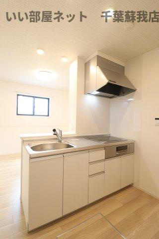 中瀬ロイヤルガーデンのキッチン|きれいなキッチンです