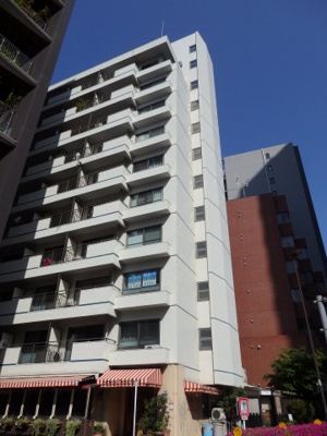 【外観】 | ニュー外苑ハイツ | ■東京メトロ副都心線北参道駅徒歩２分
■JR山手線・都営大江戸線代々木駅徒歩6分