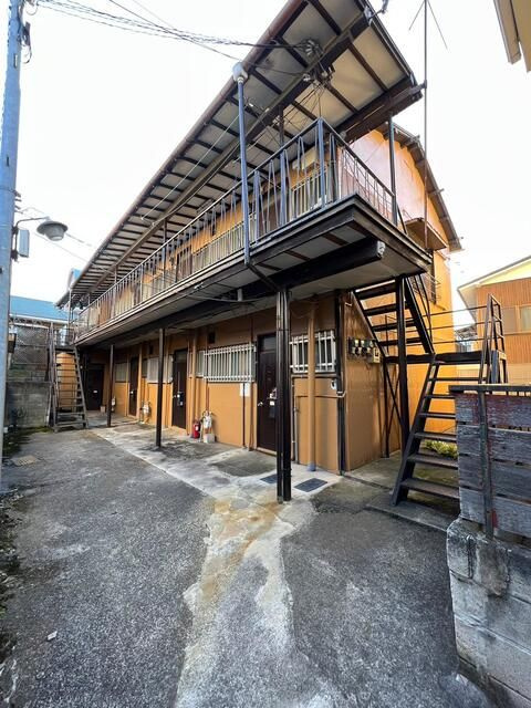 浪漫荘の外観