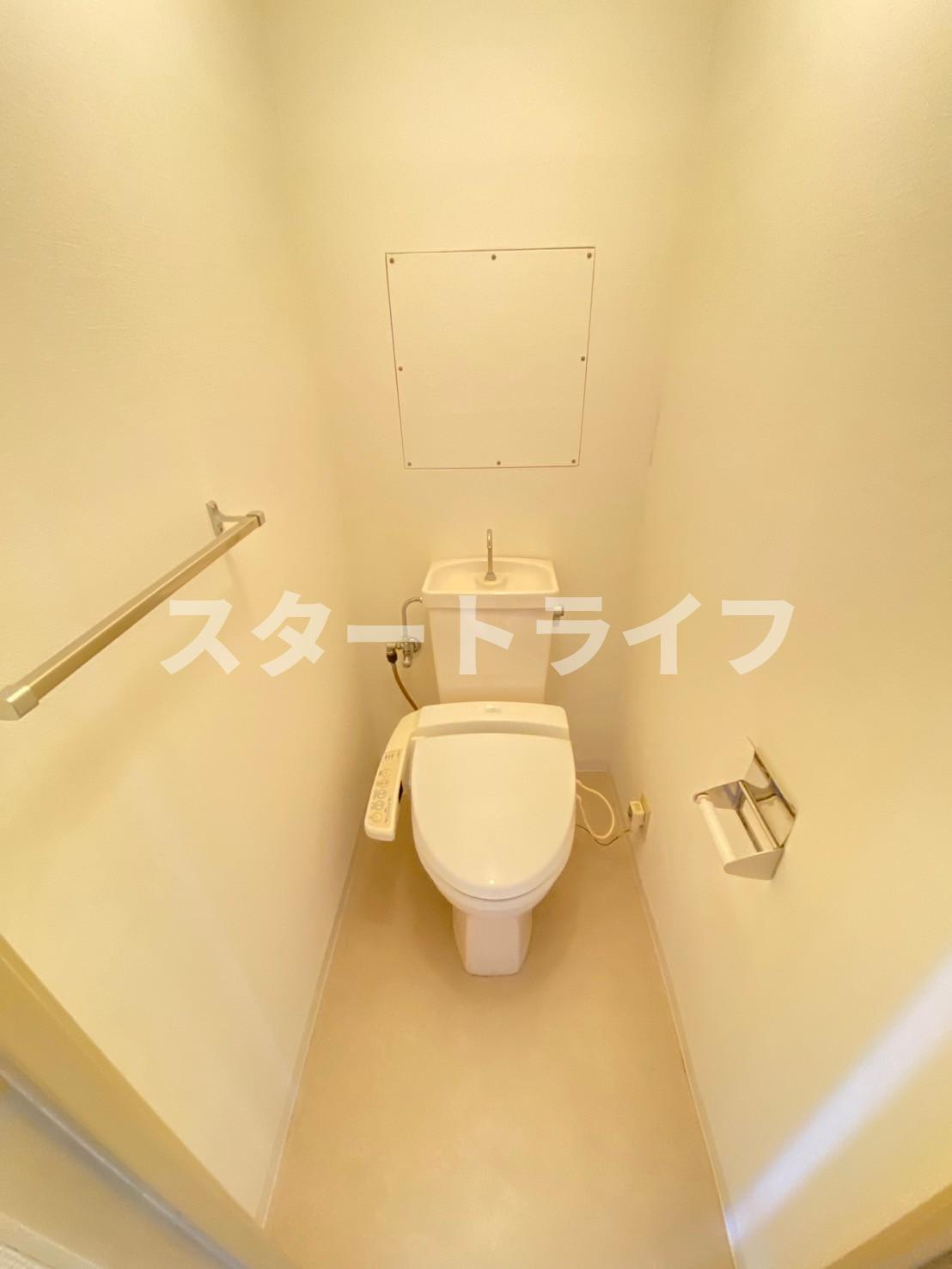 大阪市淀川区木川東１丁目の賃貸マンションのトイレ