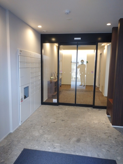 大田区池上３丁目の賃貸マンションのエントランス
