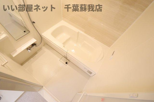 中瀬ロイヤルガーデンの浴室|お風呂で日々の疲れを落としましょう