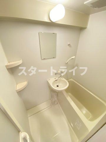 大阪市東淀川区西淡路１丁目の賃貸マンションの浴室